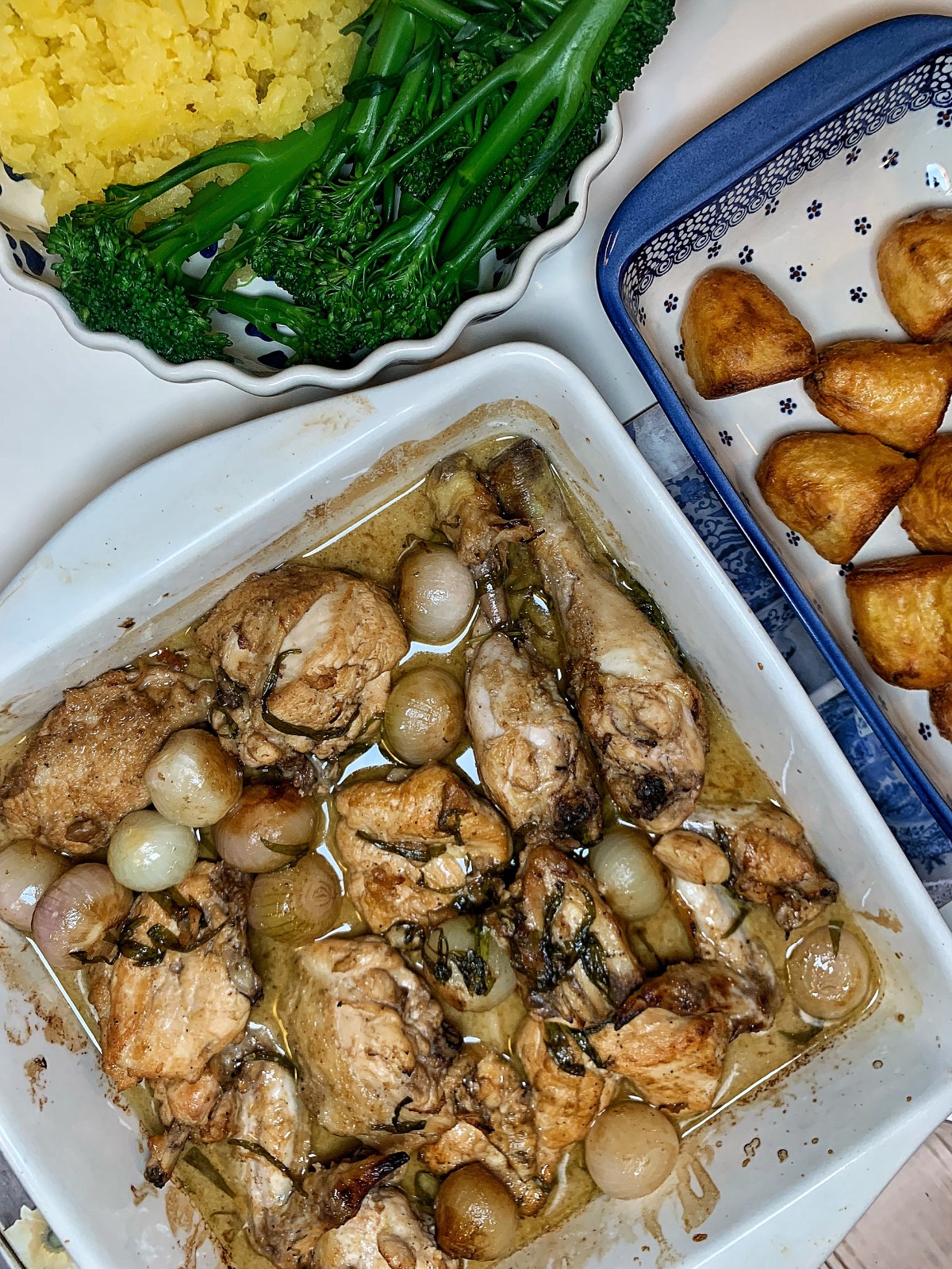 Chicken with Sherry Vinegar & Tarragon&nbsp;Sauce